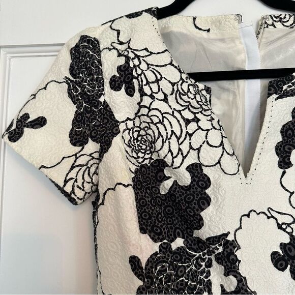 Peter Som Career Dress / Cocktail Dress in black and white print w/ beaded belt - Picture 6 of 15